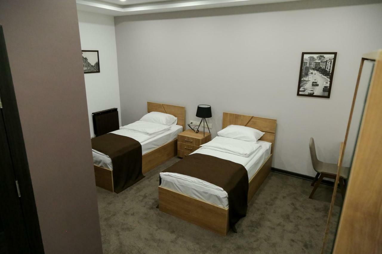 Moscow Boutique Hotel Єреван Екстер'єр фото